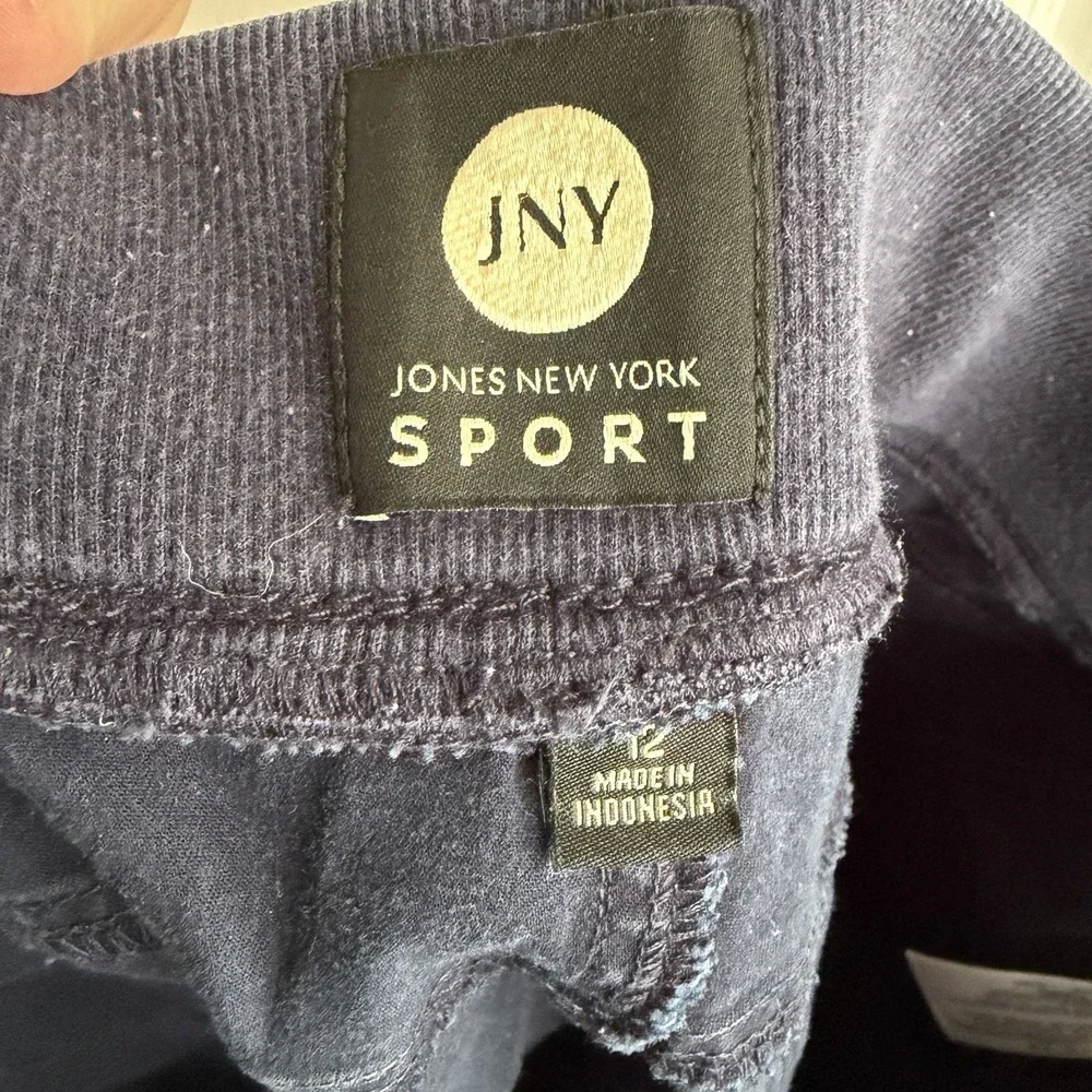Jones New York Sport‎ Navy Blue Shorts Women's Size 12 Beach Travel Vacation